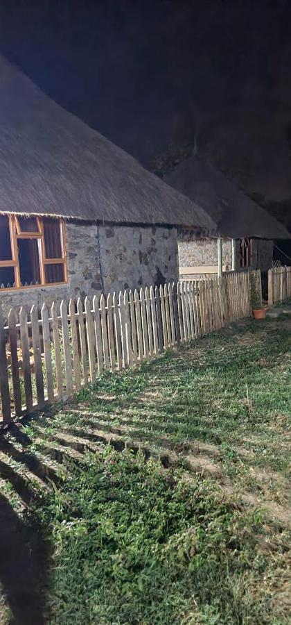 Le Tai Village Resort Near Solio Game Reserve Mweiga Экстерьер фото