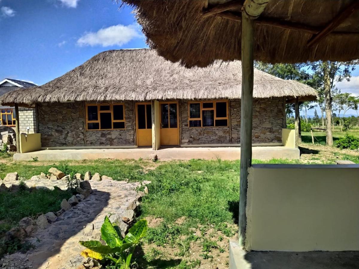 Le Tai Village Resort Near Solio Game Reserve Mweiga Экстерьер фото