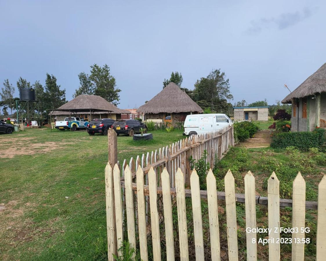 Le Tai Village Resort Near Solio Game Reserve Mweiga Экстерьер фото