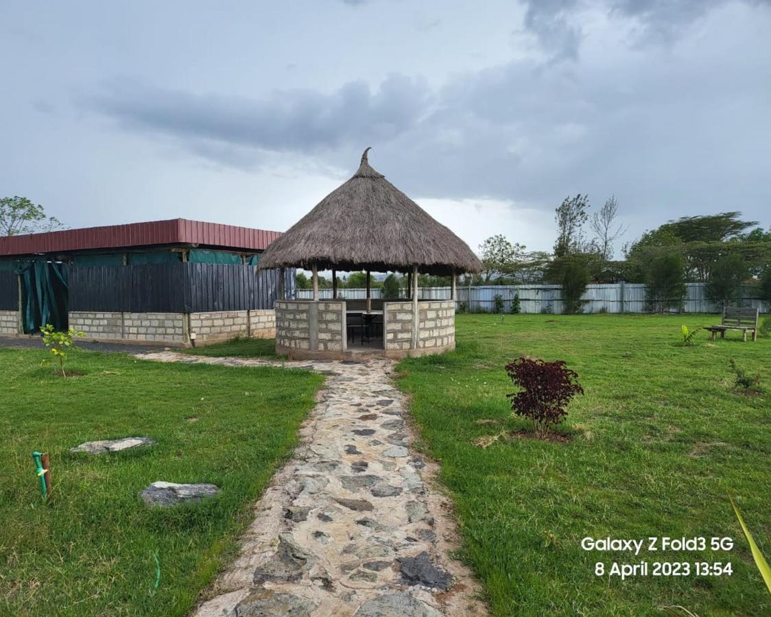 Le Tai Village Resort Near Solio Game Reserve Mweiga Экстерьер фото